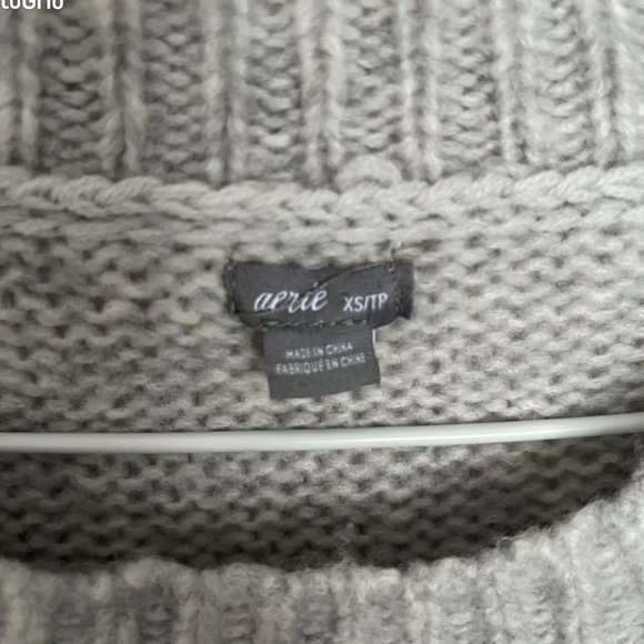 Aerie sweater - Picture 9 of 9